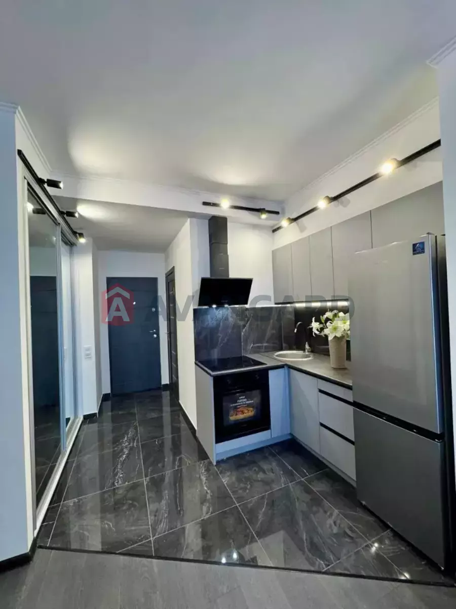 2 ����. ��������, 45/-/- ��. �., 7/10 ���� ���� 5