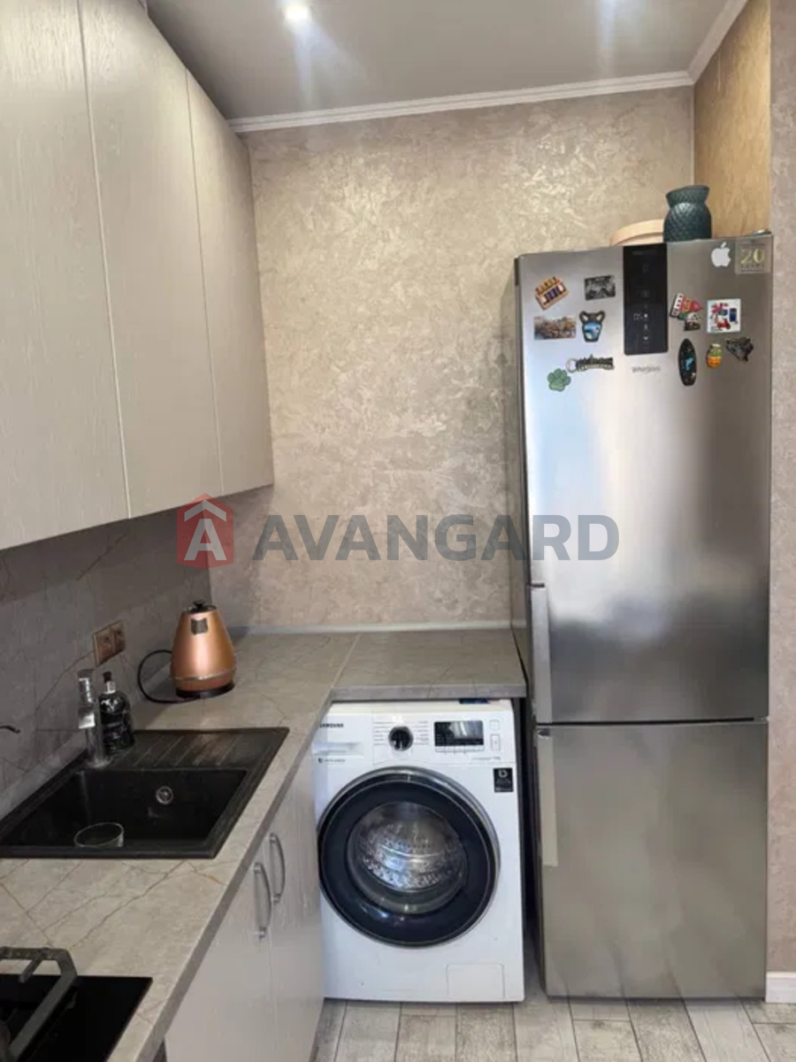 1 ��. ��������, 42/-/15 ��. �., 2/9 ������ ���� 4