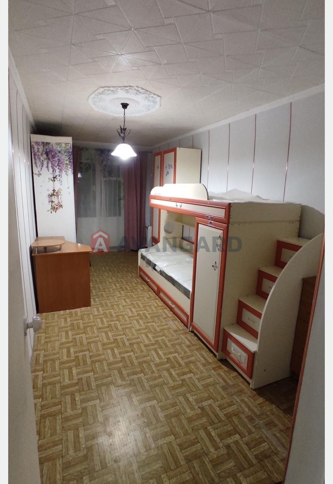 2 ����. ��������, 45/-/- ��. �., 5/5 ���� ���� 9