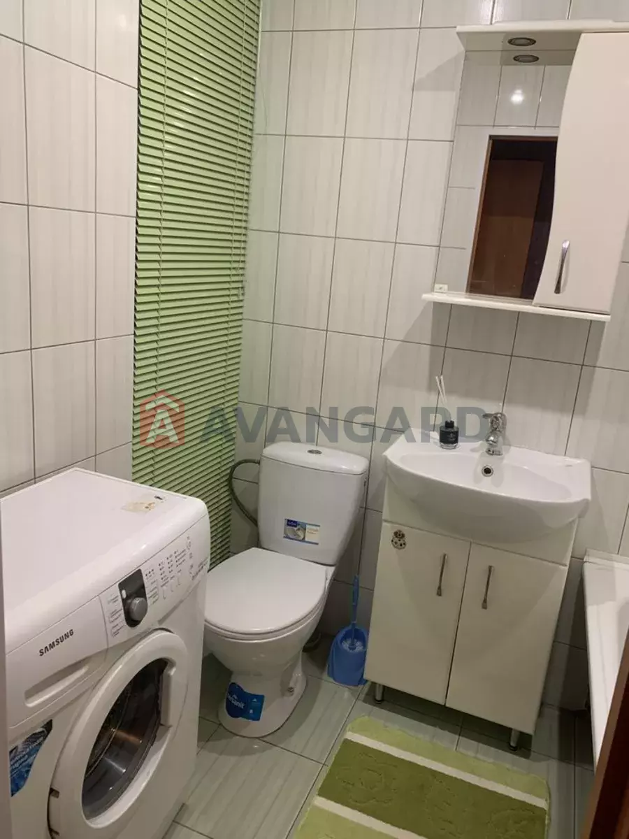 1 . , 40/-/8 . ., 10/12   2