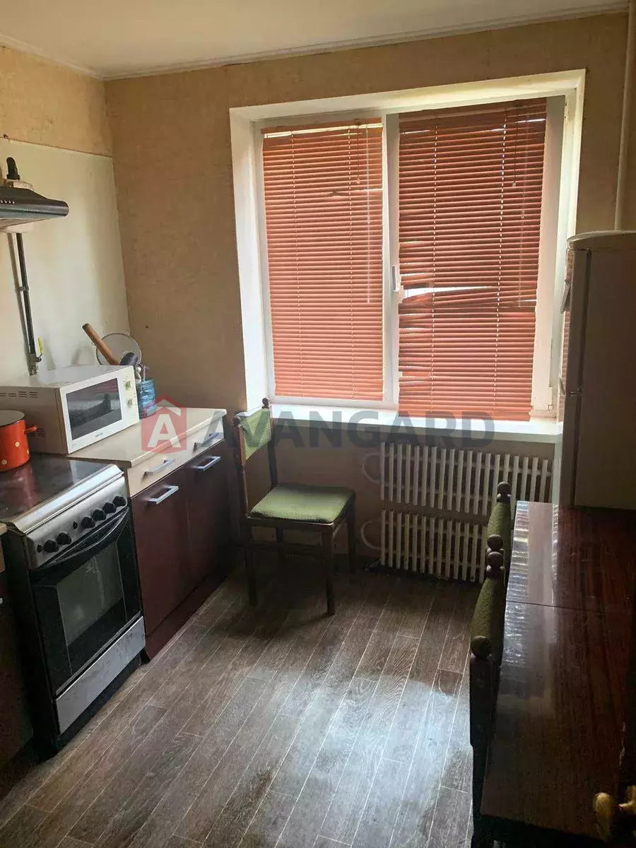 2 ����. ��������, 51/-/10 ��. �., 1/9 ���� ���� 6