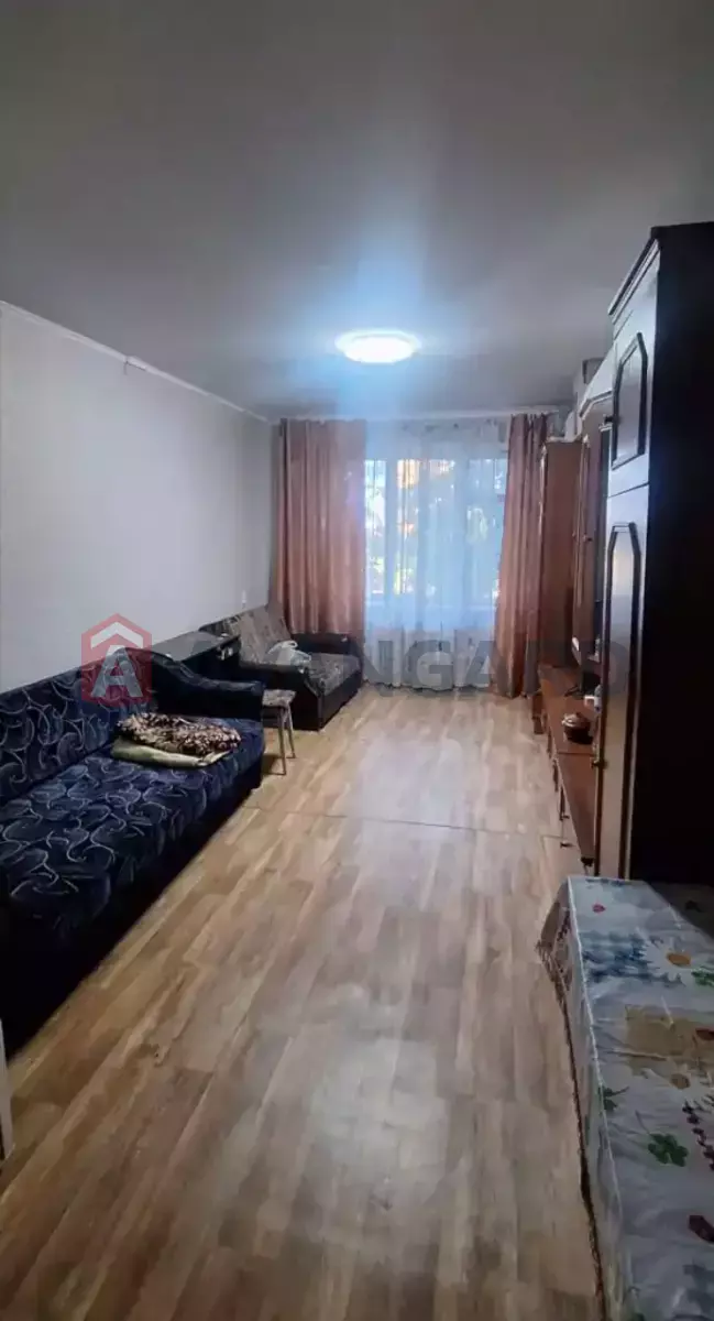 1 ��. ��������, 23/-/- ��. �., 2/9 ������ ���� 4