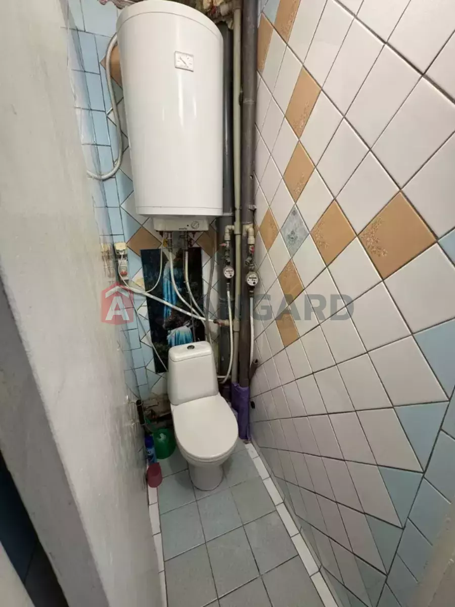 2 ��. ��������, 53/43/10 ��. �., 7/16 ������ ���� 9