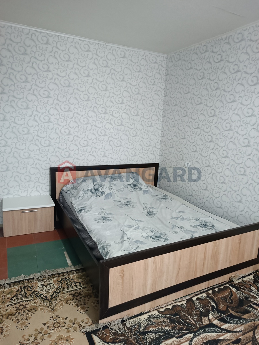 1 ����. ��������, 37/18/9 ��. �., 13/16 ���� ���� 5