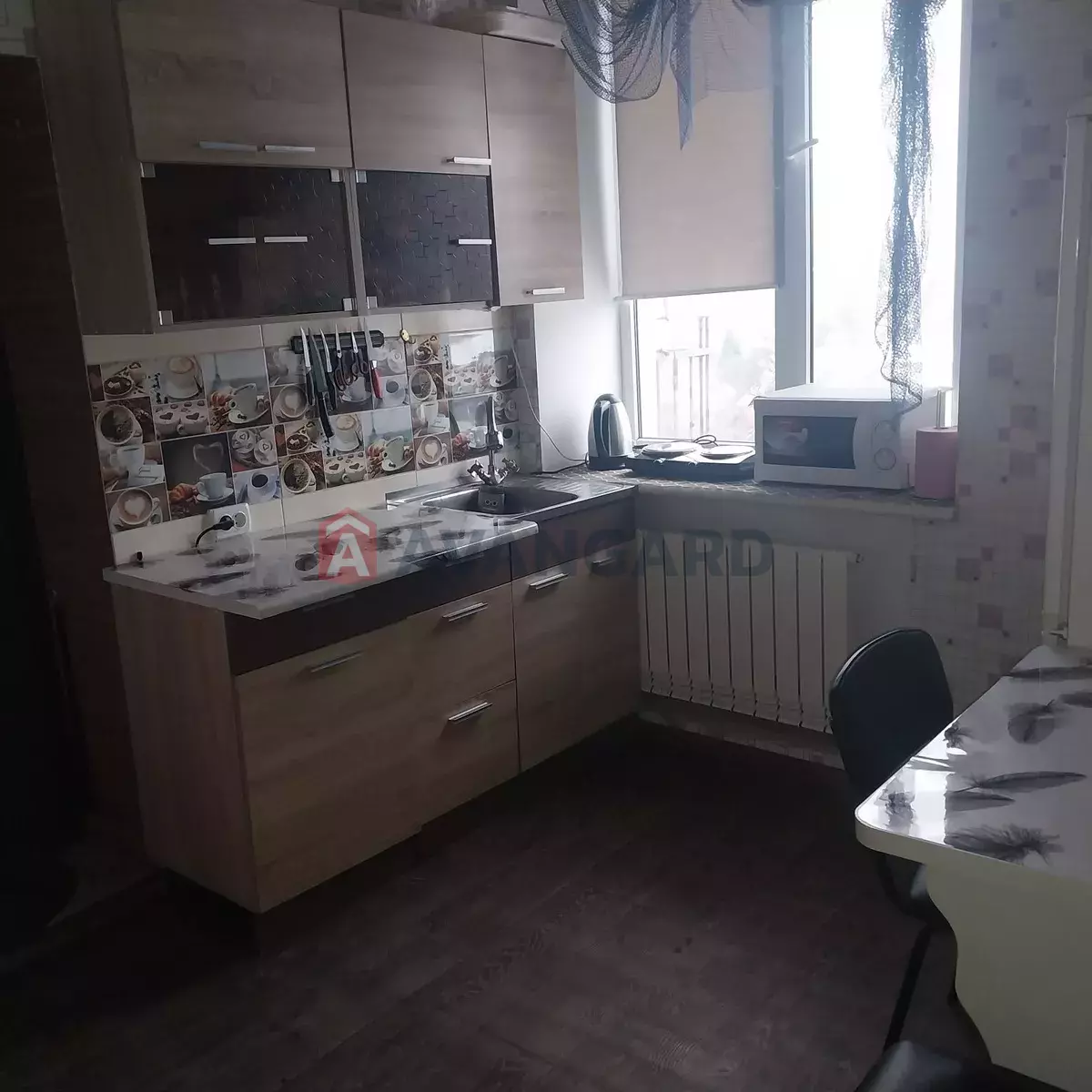 1 ����. ��������, 25/-/10 ��. �., 3/5 ���� ���� 1