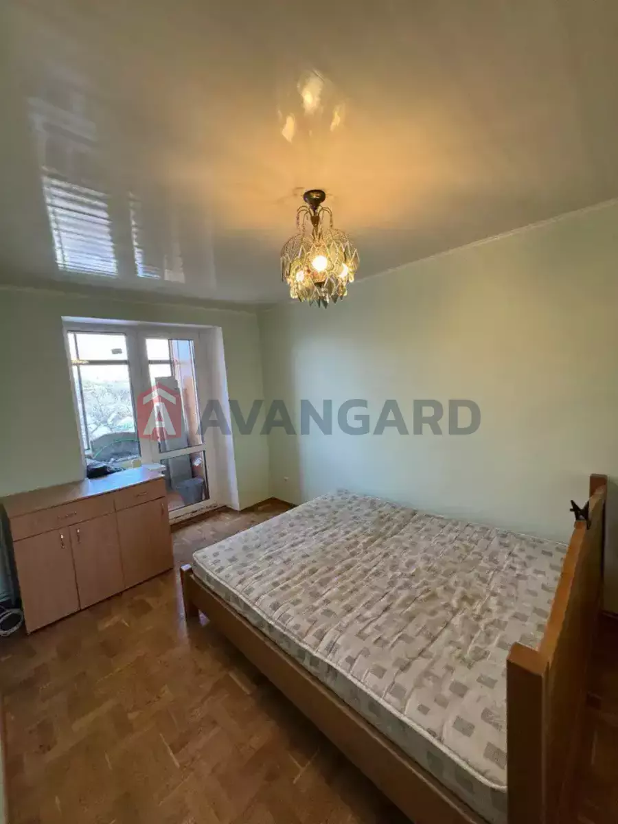 2 ��. ��������, 50/35/10 ��. �., 3/10 ������ ���� 3