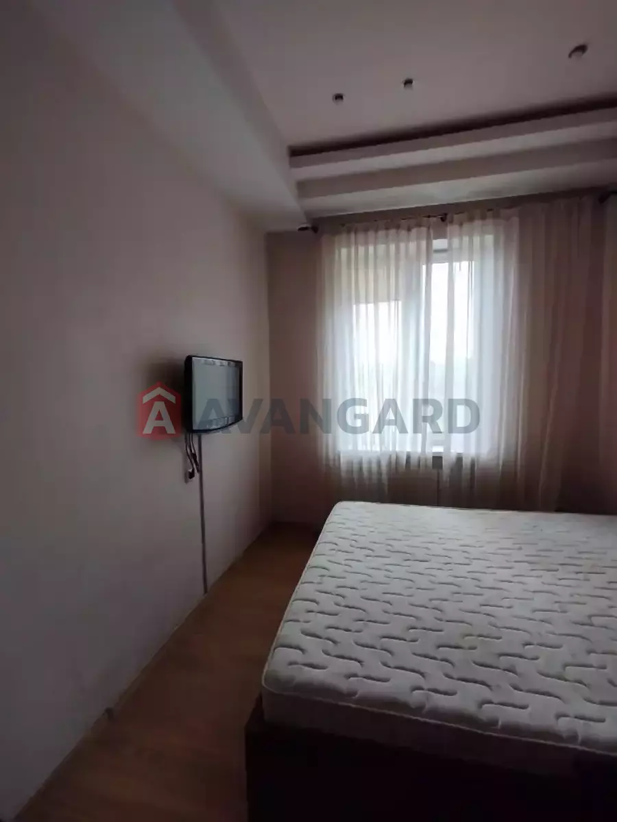 1 ��. ��������, 53/-/20 ��. �., 3/3 ������ ���� 25