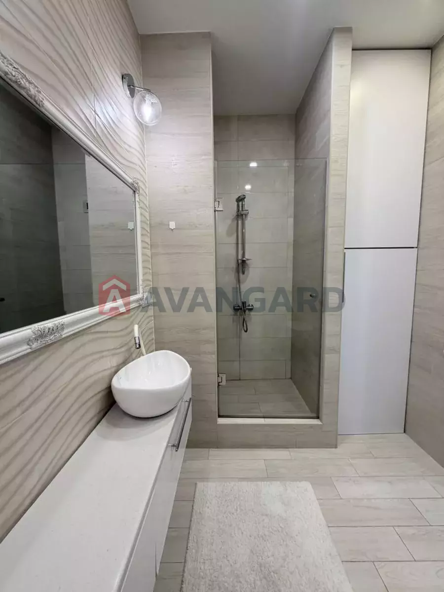 3 ��. ��������, 71/-/25 ��. �., 2/24 ������ ���� 4