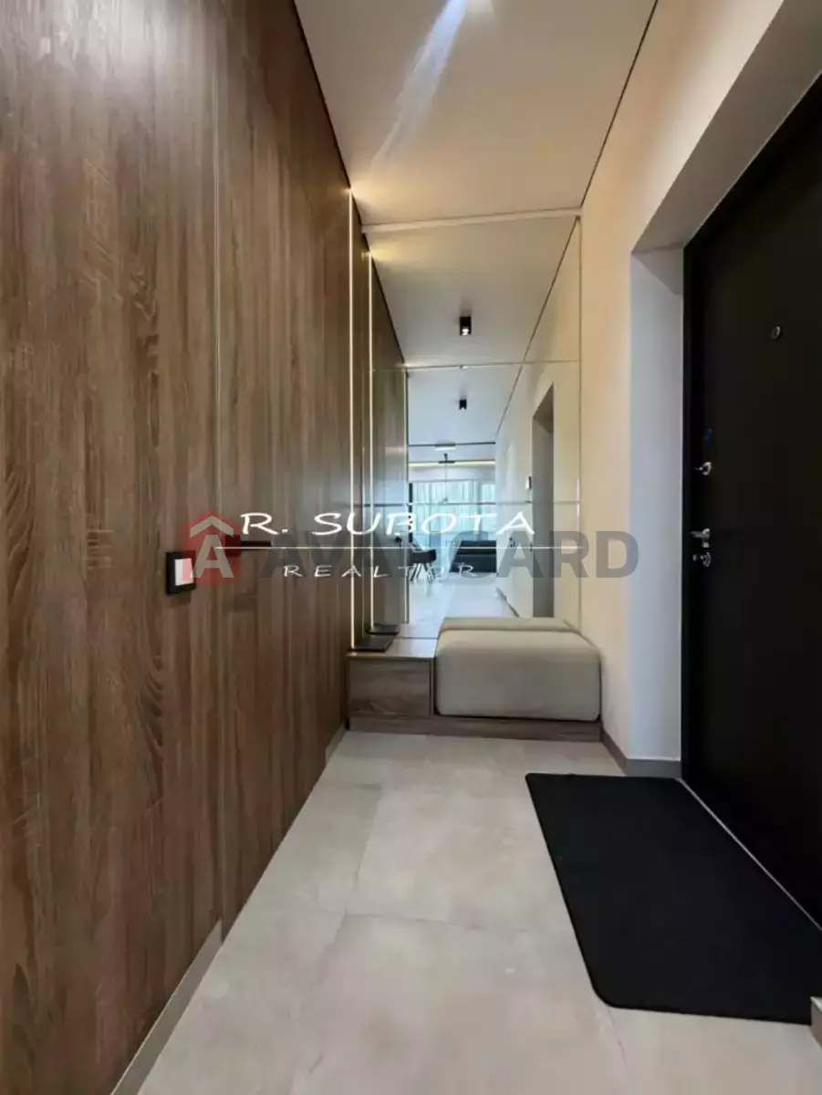 3 ��. ��������, 115/-/- ��. �., 5/13 ������ ���� 7