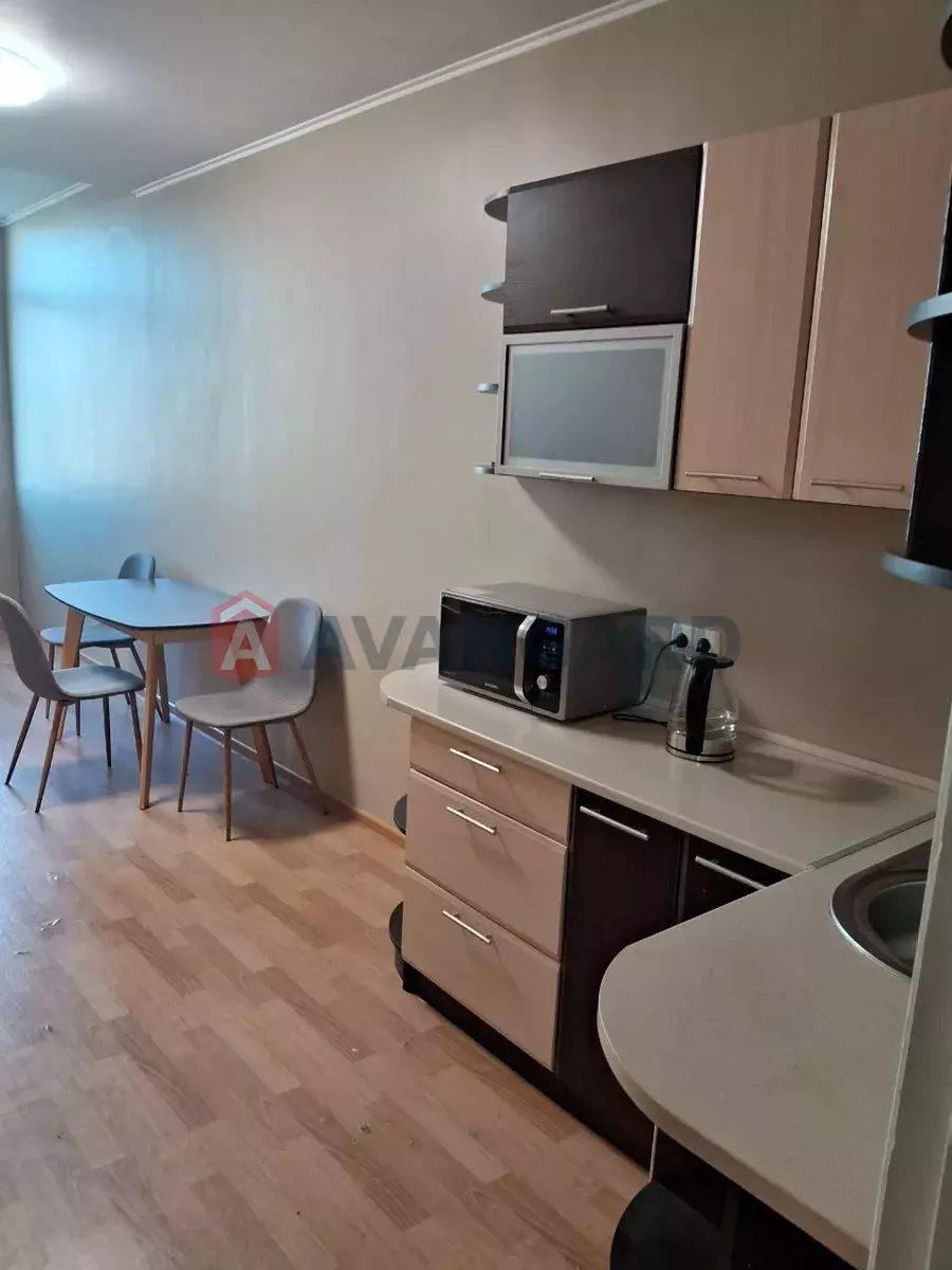 1 ��. ��������, 47/-/14 ��. �., 4/9 ������ ���� 1