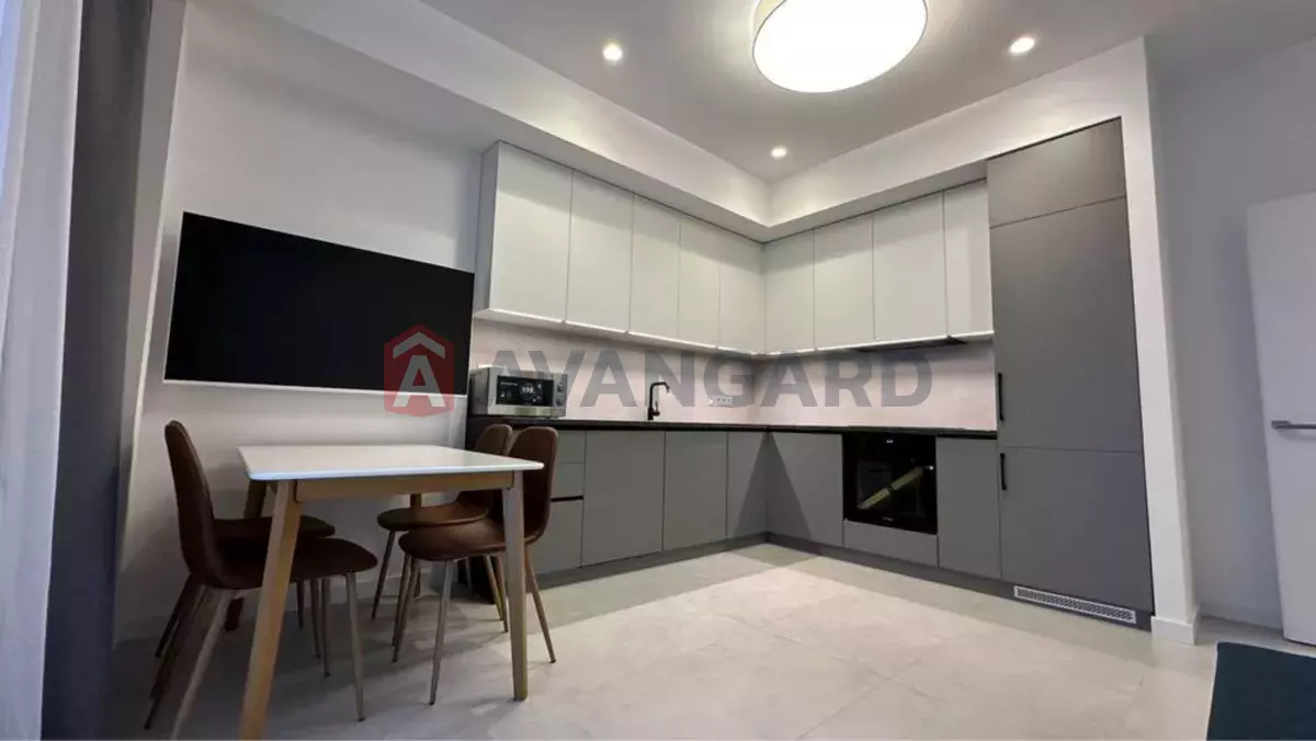 2 ����. ��������, 50/-/20 ��. �., 10/10 ���� ���� 3