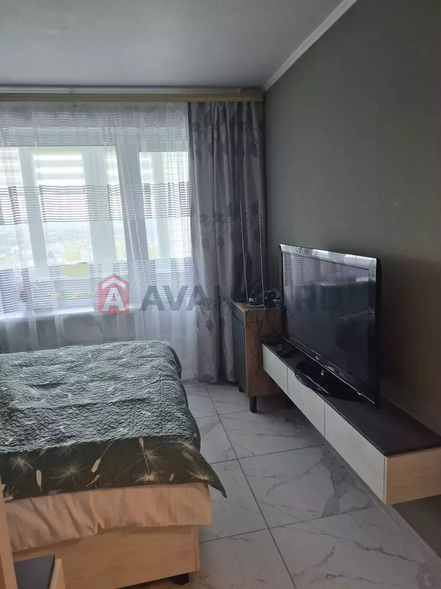 1 ��. ��������, 36/-/15 ��. �., 15/16 ������ ���� 8