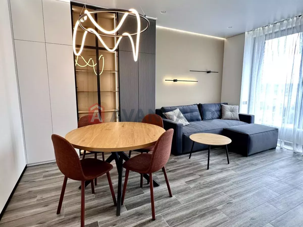 2 ����. ��������, 51/-/20 ��. �., 15/24 ���� ���� 24