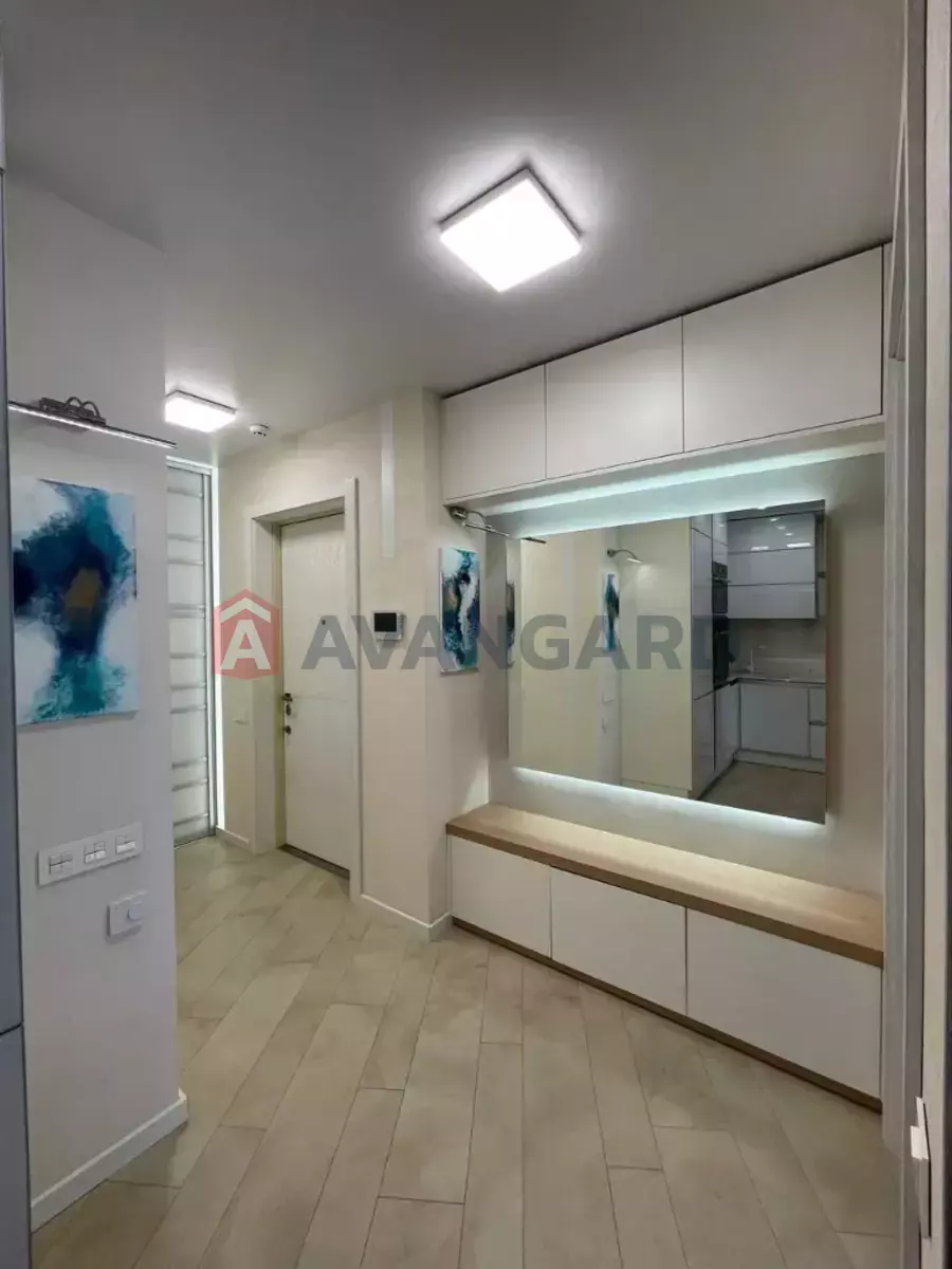 2 ��. ��������, 47/-/- ��. �., 7/17 ������ ���� 8