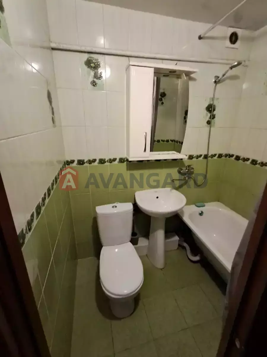 1 ��. ��������, 31/18/6 ��. �., 1/5 ������ ���� 4