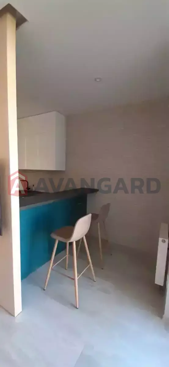 2 ��. ��������, 66/-/- ��. �., 8/11 ������ ���� 5