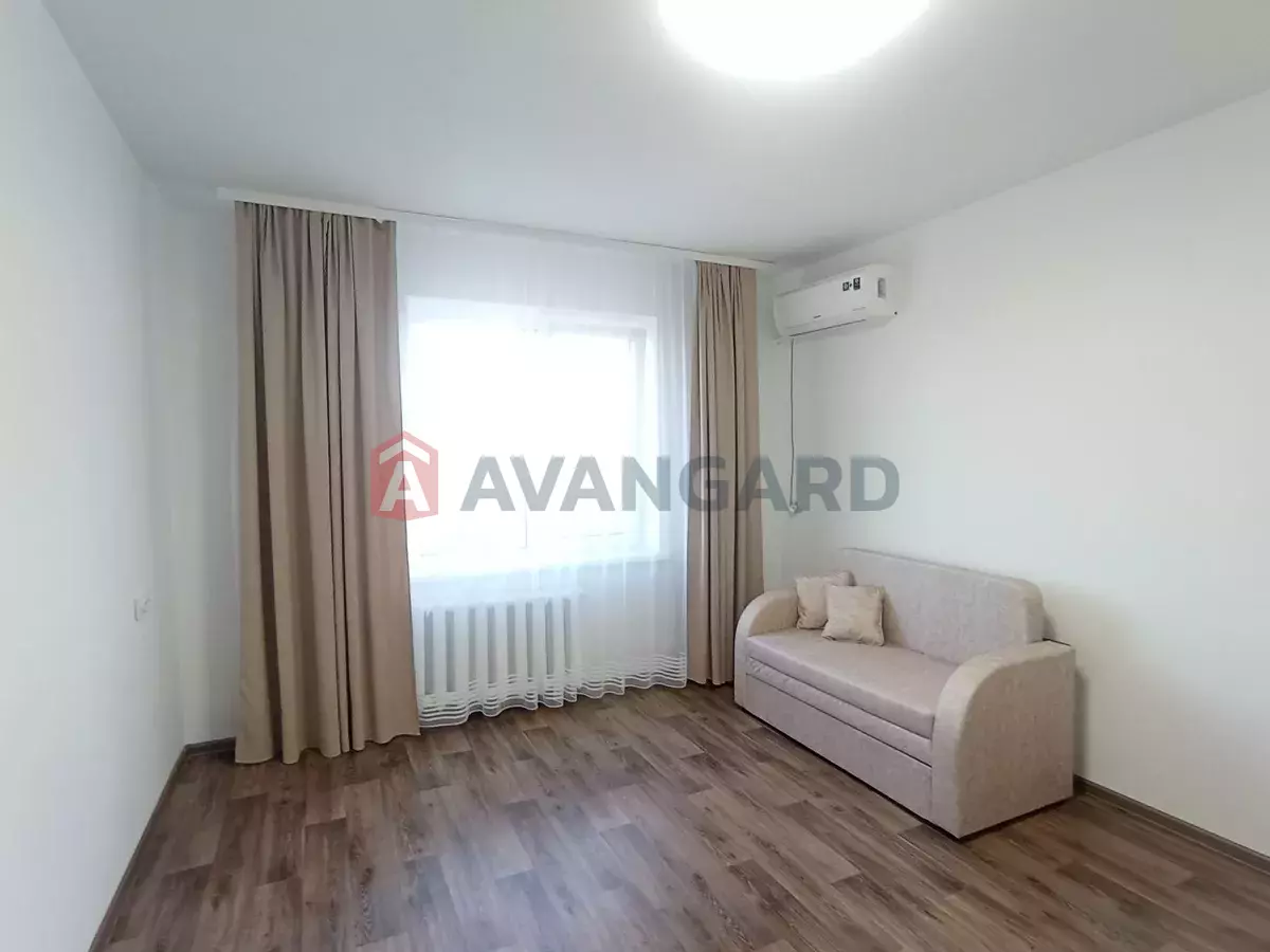 2 ����. ��������, 54/-/8 ��. �., 7/9 ���� ���� 15