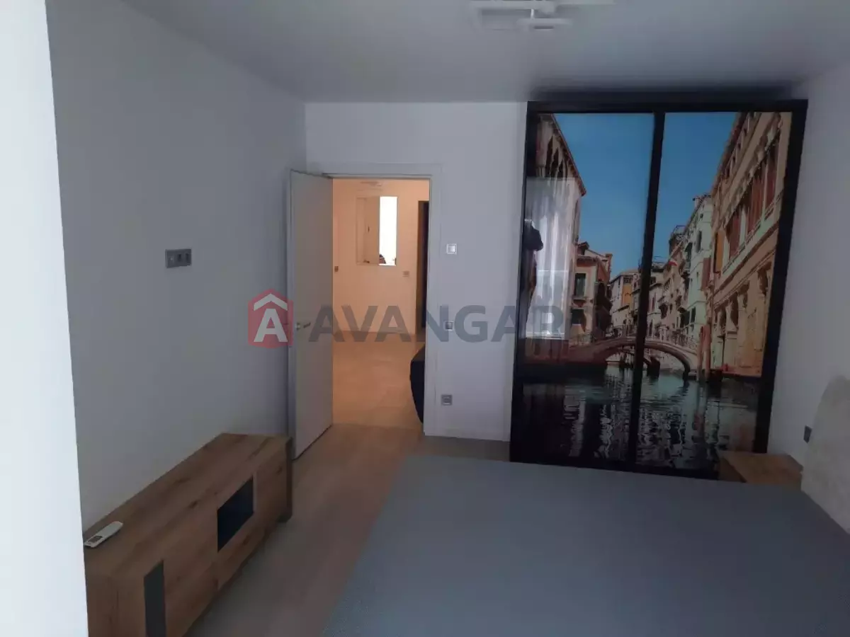 2 ��. ��������, 58/45/15 ��. �., 5/12 ������ ���� 7