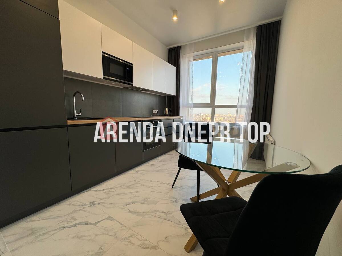 1 . , 40/-/- . ., 18/23   1