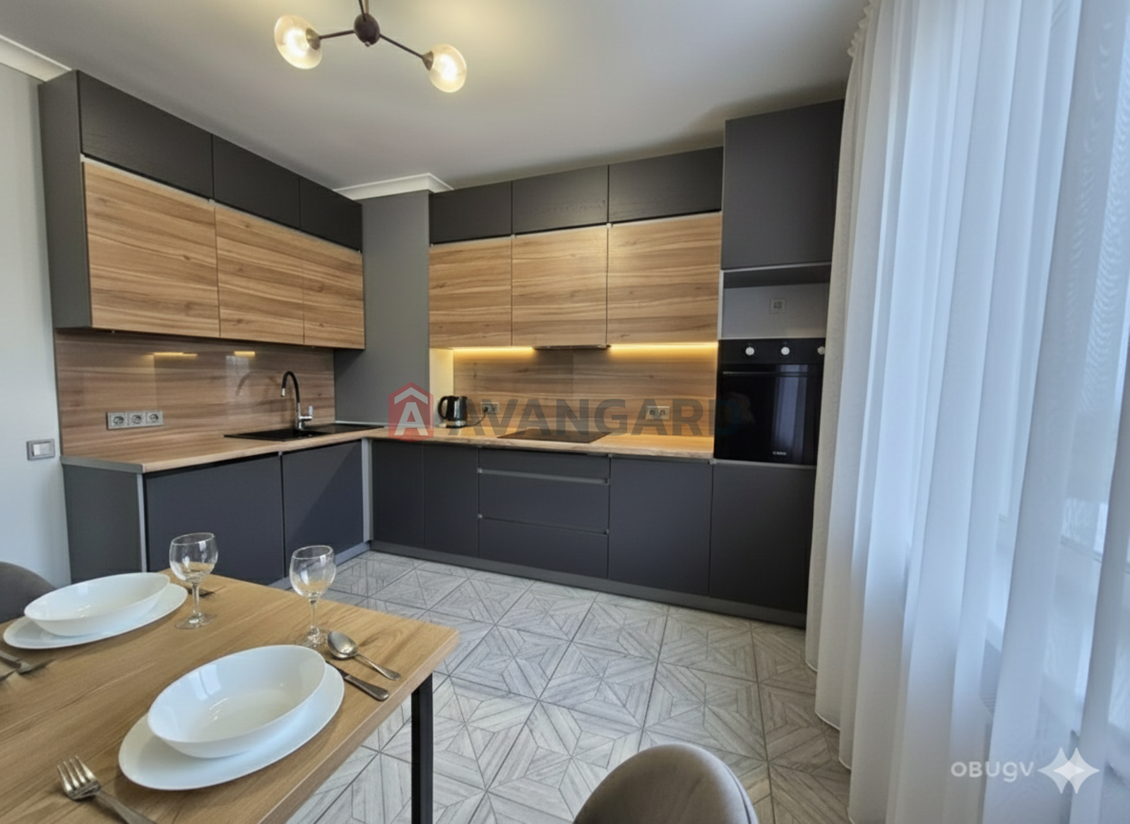 2 ��. ��������, 73/40/10 ��. �., 3/25 ������ ���� 1