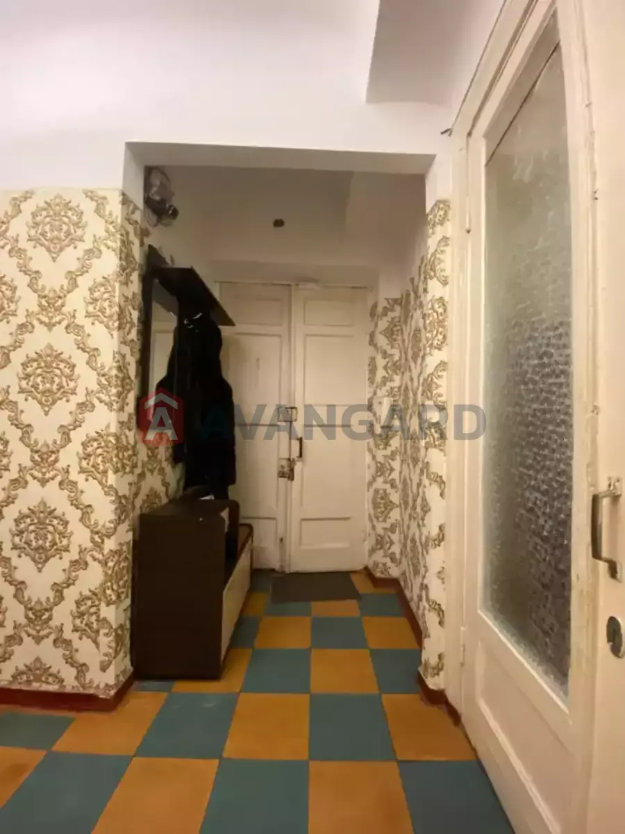 2 ����. ��������, 62/-/- ��. �., 4/5 ���� ���� 10