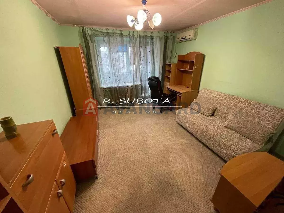 2 ����. ��������, 57/-/15 ��. �., 7/9 ���� ���� 8