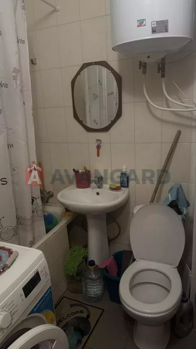 1 ��. ��������, 40/-/10 ��. �., 6/9 ������ ���� 2