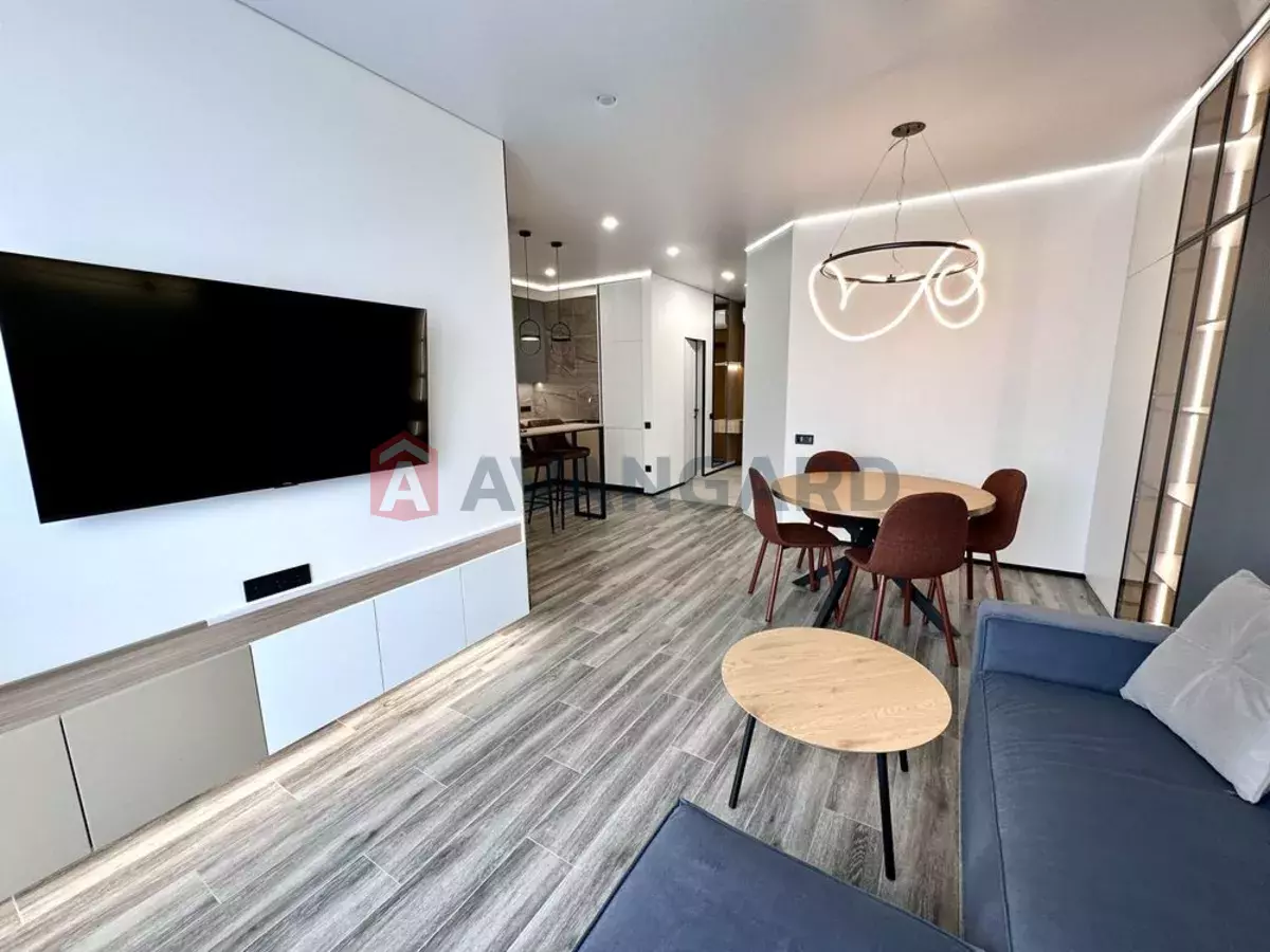 2 ����. ��������, 51/-/20 ��. �., 15/24 ���� ���� 6