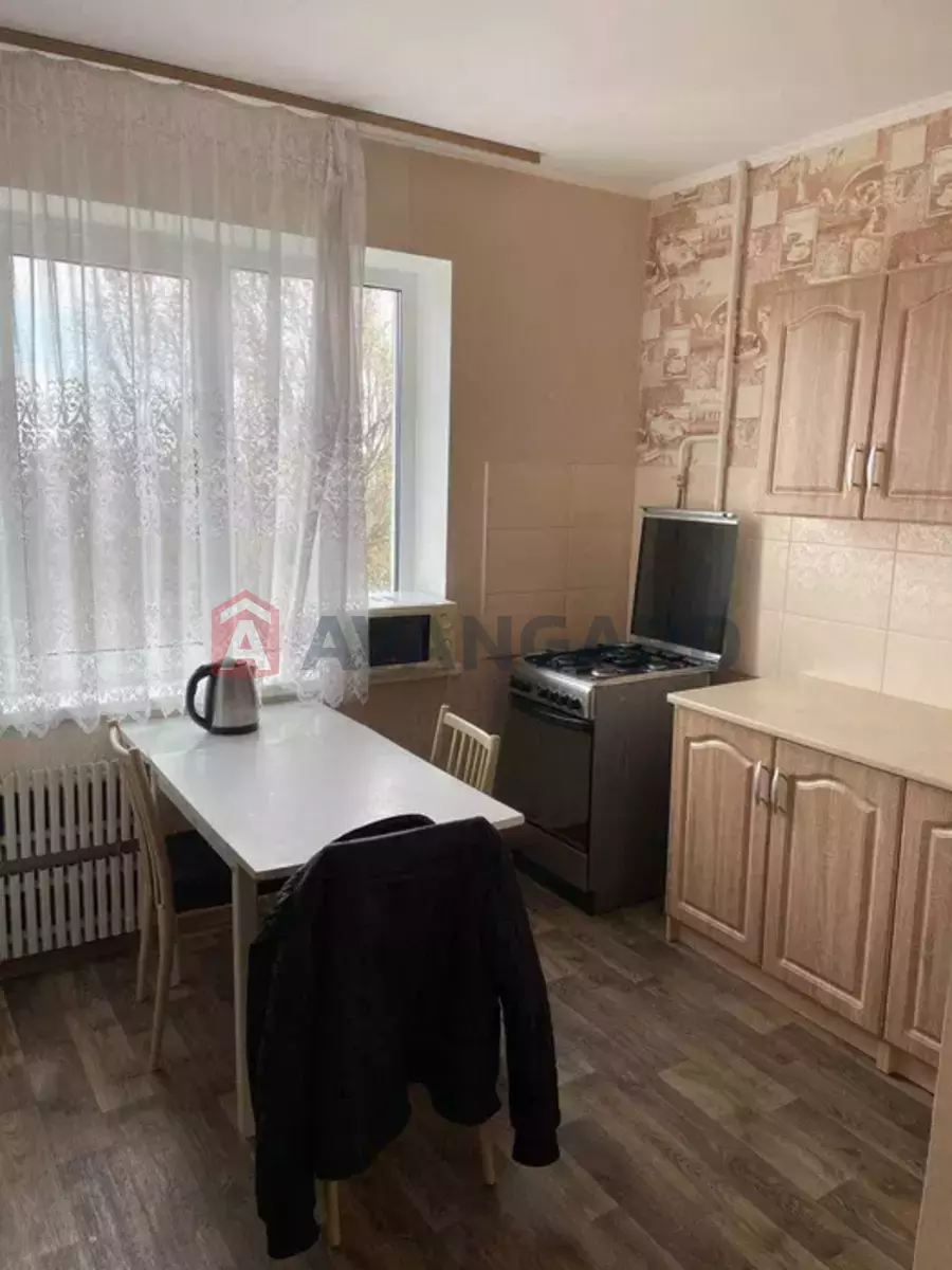 1 . , 39/-/6 . ., 8/9   10