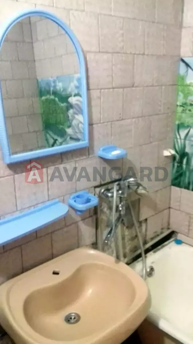 1 ��. ��������, 33/-/6 ��. �., 2/5 ������ ���� 9