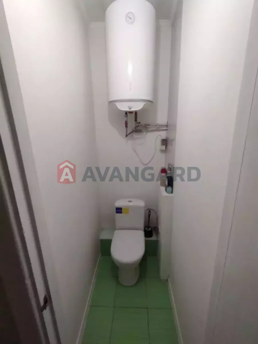 1 ��. ��������, 42/-/- ��. �., 8/12 ������ ���� 8