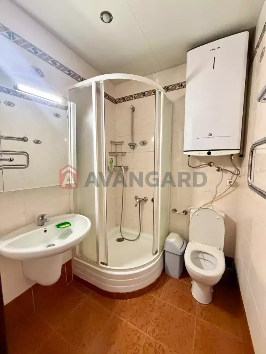 4 ��. ��������, 139/100/20 ��. �., 3/3 ������ ���� 11