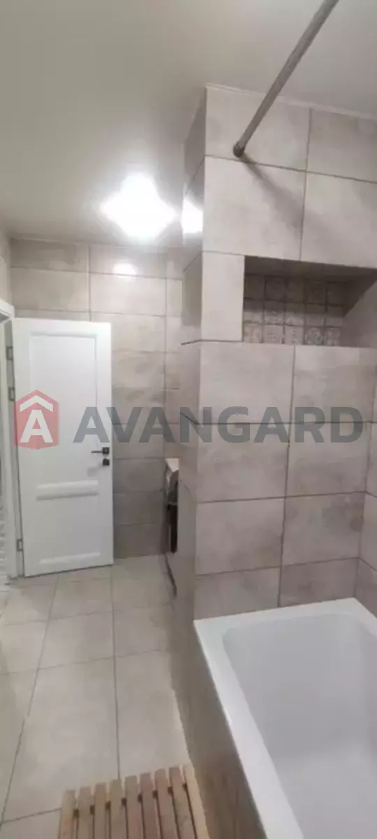 2 ����. ��������, 70/-/- ��. �., 11/12 ���� ���� 5