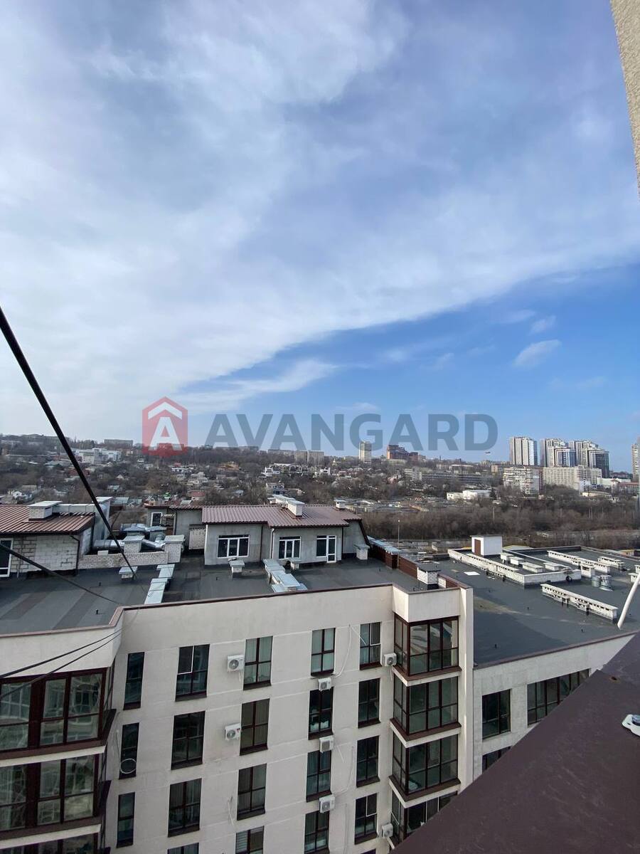 4 ��. ��������, 150/110/25 ��. �., 18/19 ������ ���� 11