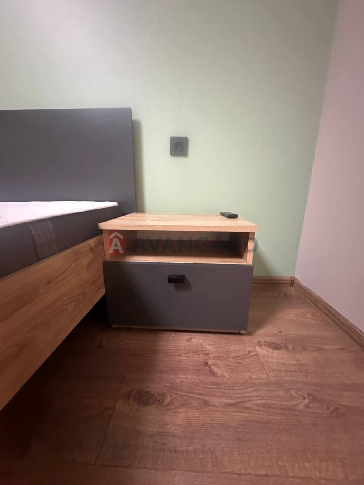 1 ��. ��������, 45/15/15 ��. �., 3/9 ������ ���� 11