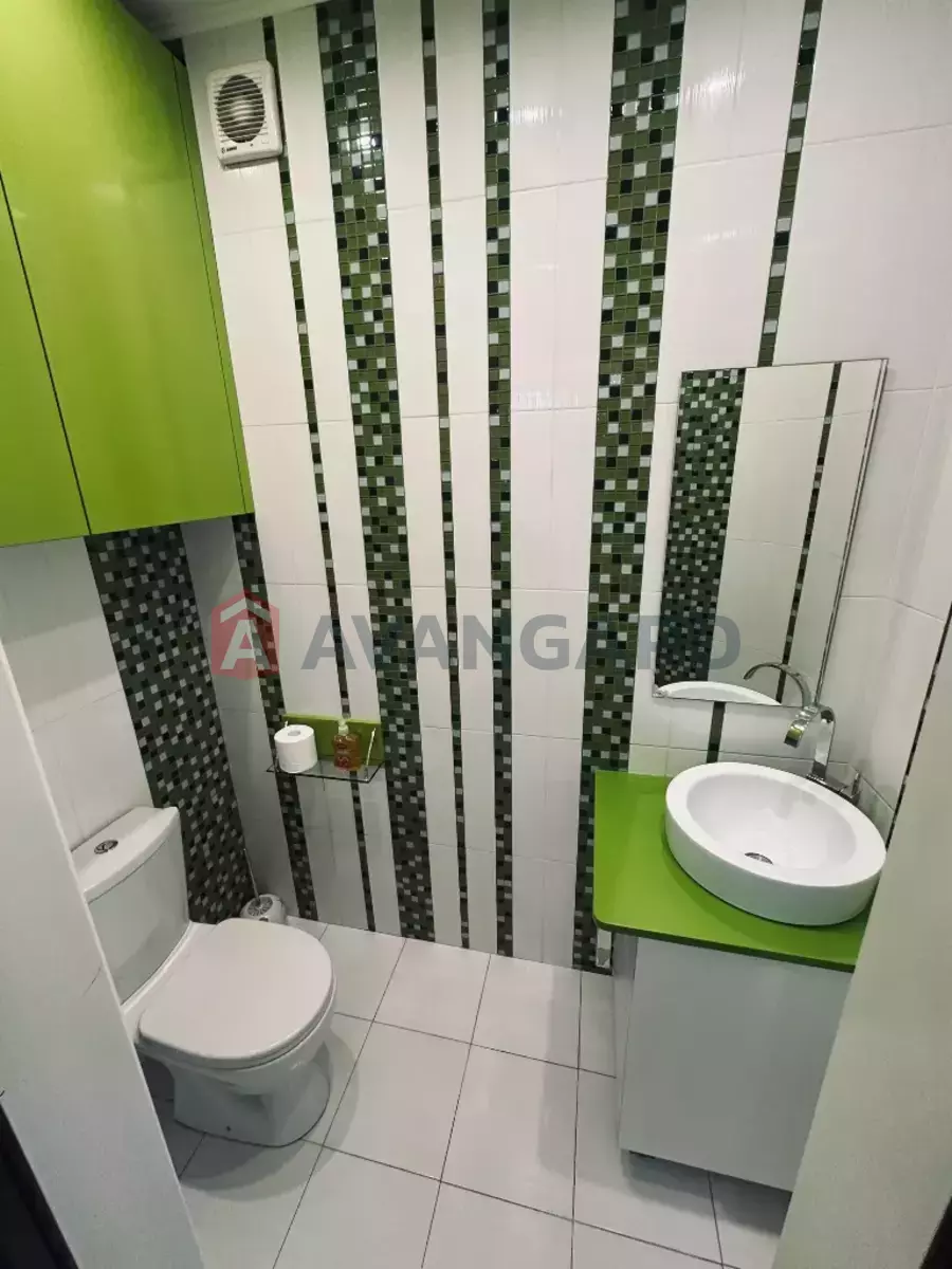 3 ��. ��������, 100/-/- ��. �., 14/16 ������ ���� 10