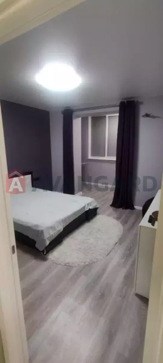 2 ����. ��������, 70/-/- ��. �., 11/12 ���� ���� 8