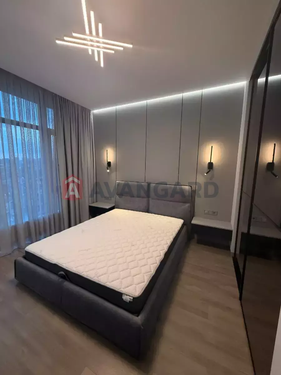 2 ��. ��������, 46/25/15 ��. �., 9/10 ������ ���� 5