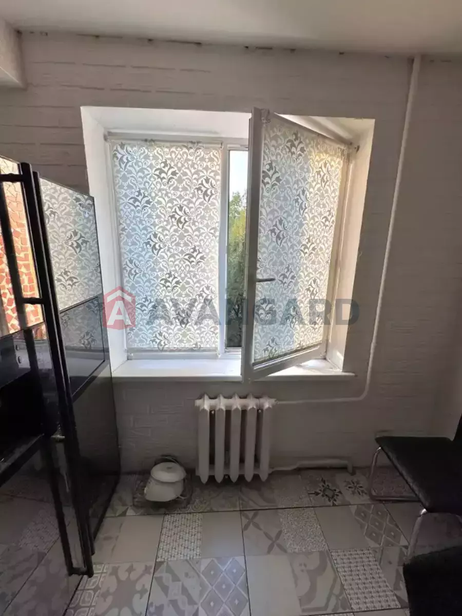 2 ����. ��������, 67/-/9 ��. �., 6/9 ���� ���� 7