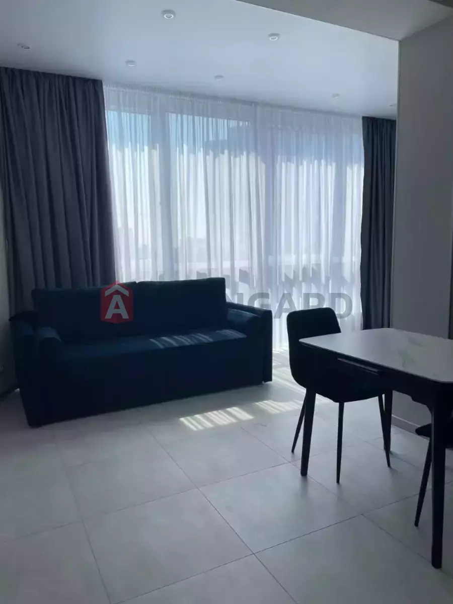 2 ����. ��������, 60/-/- ��. �., 7/12 ���� ���� 3