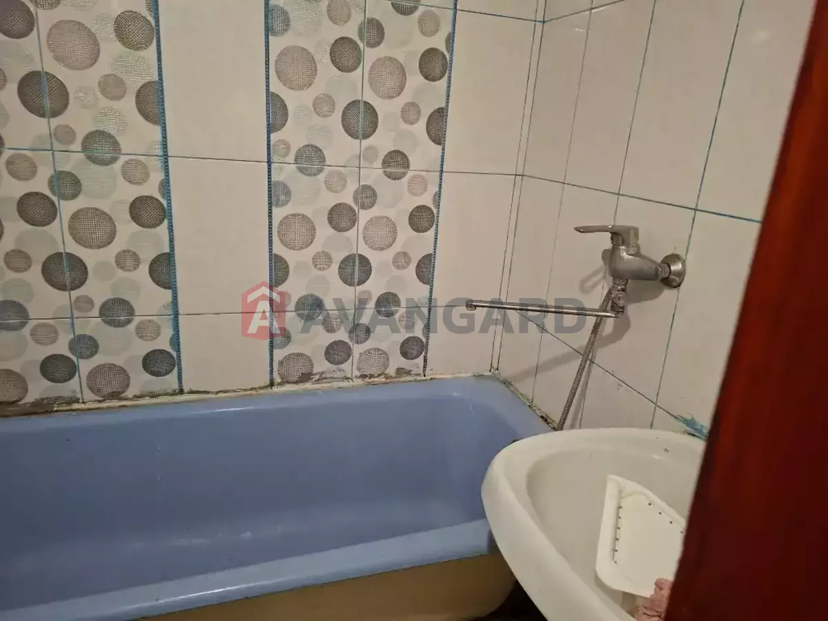 2 ����. ��������, 58/43/8 ��. �., 1/9 ���� ���� 6