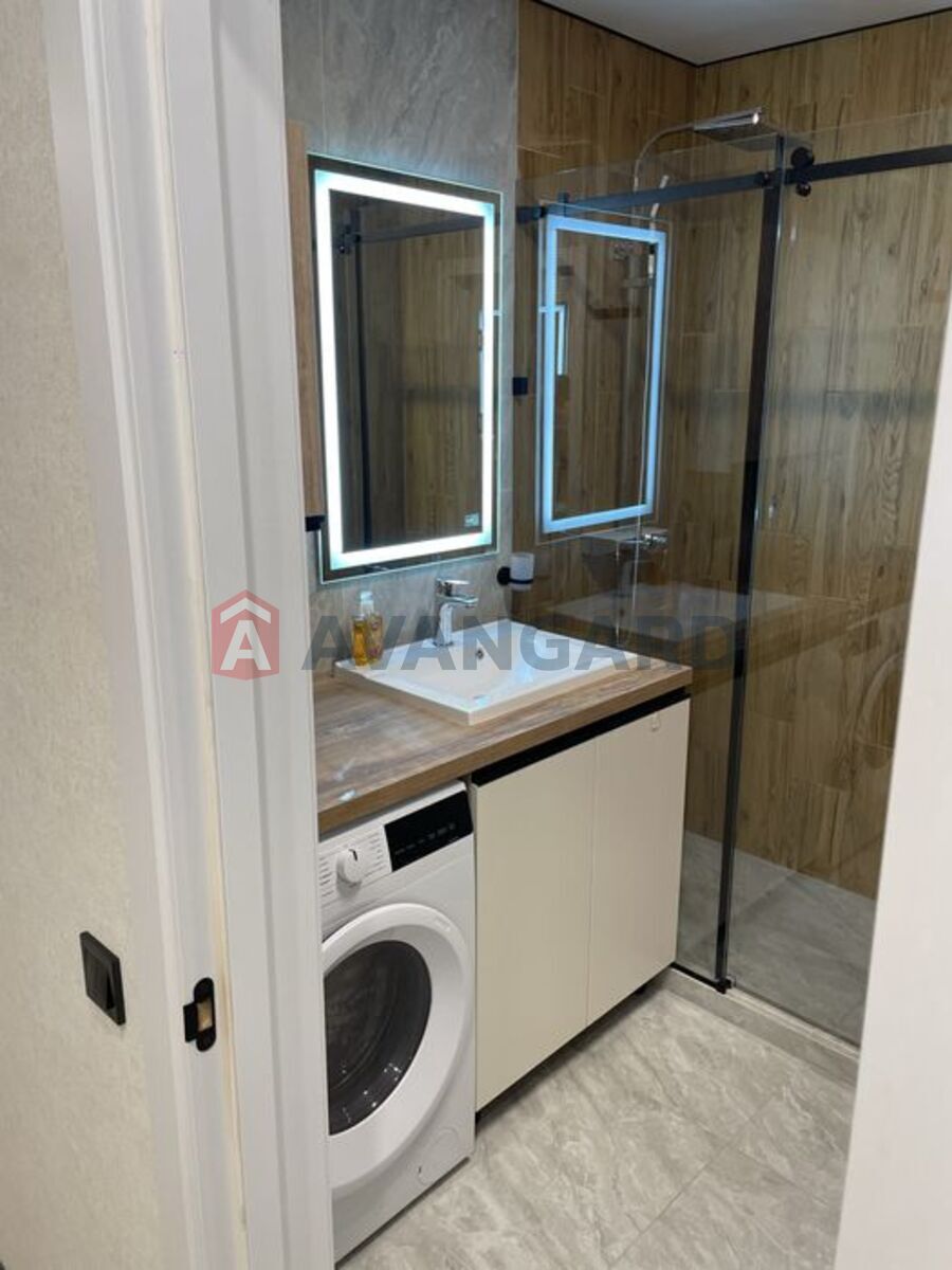 1 ��. ��������, 38/-/5 ��. �., 25/26 ������ ���� 4