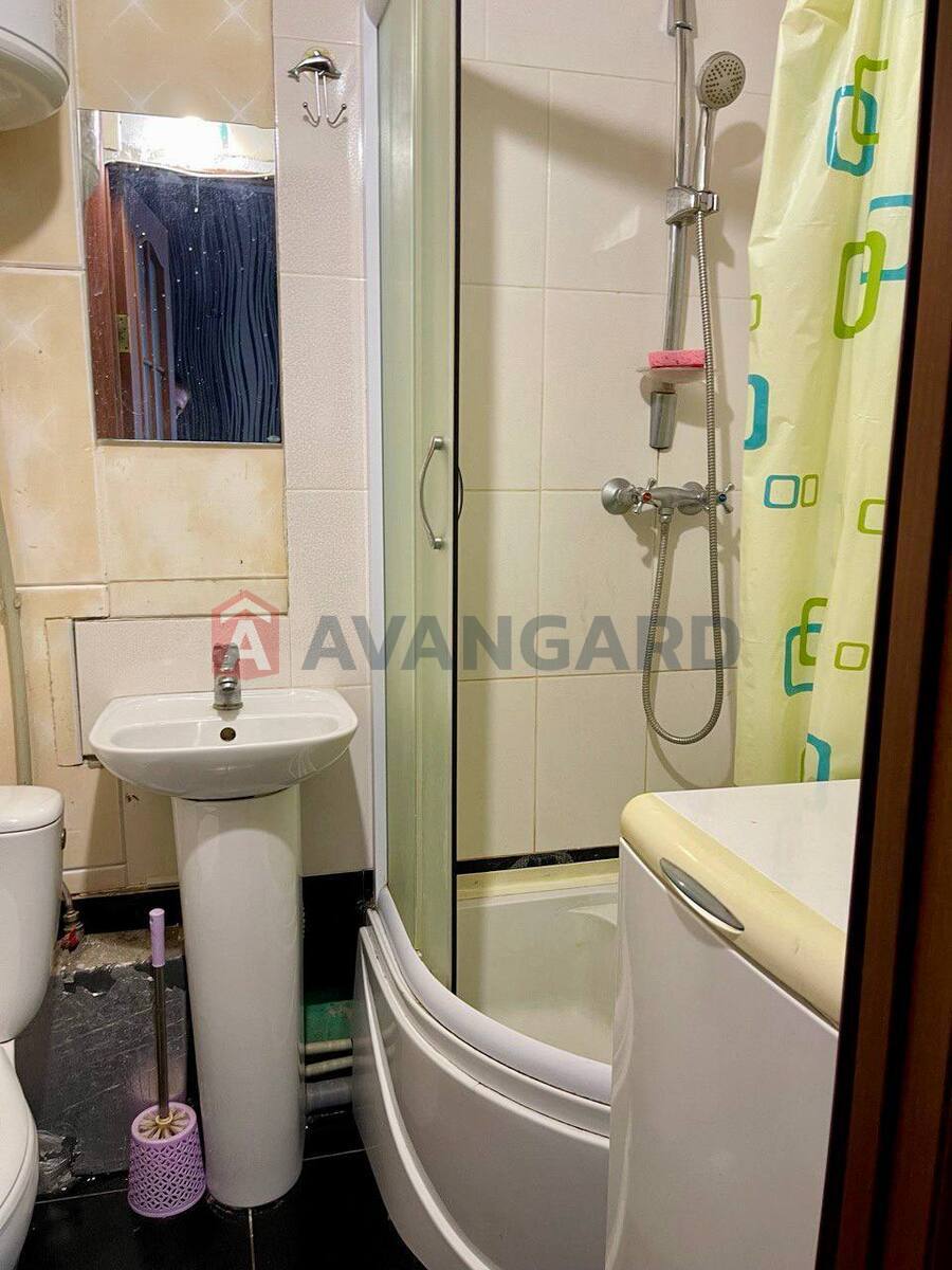 1 . , 22/-/- . ., 4/9   6