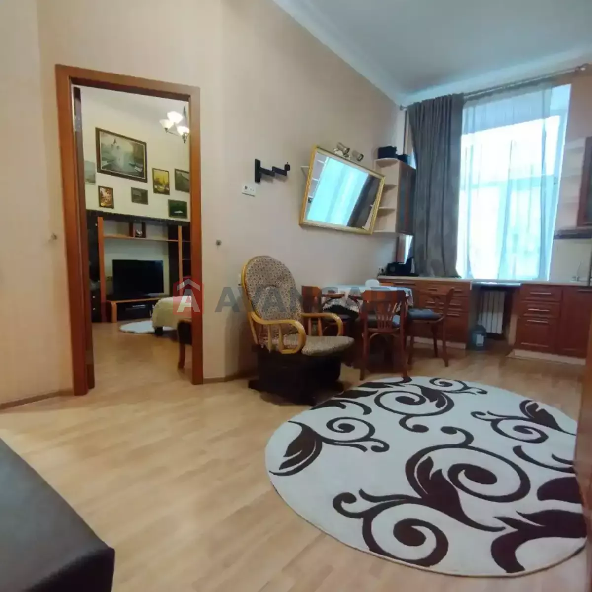 2 ��. ��������, 45/-/- ��. �., 2/3 ������ ���� 9