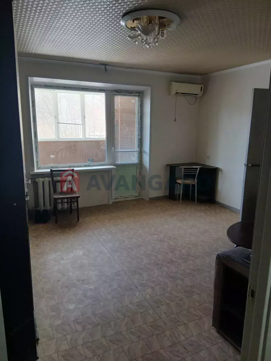 4 ��. ��������, 64/-/8 ��. �., 4/9 ������ ���� 5