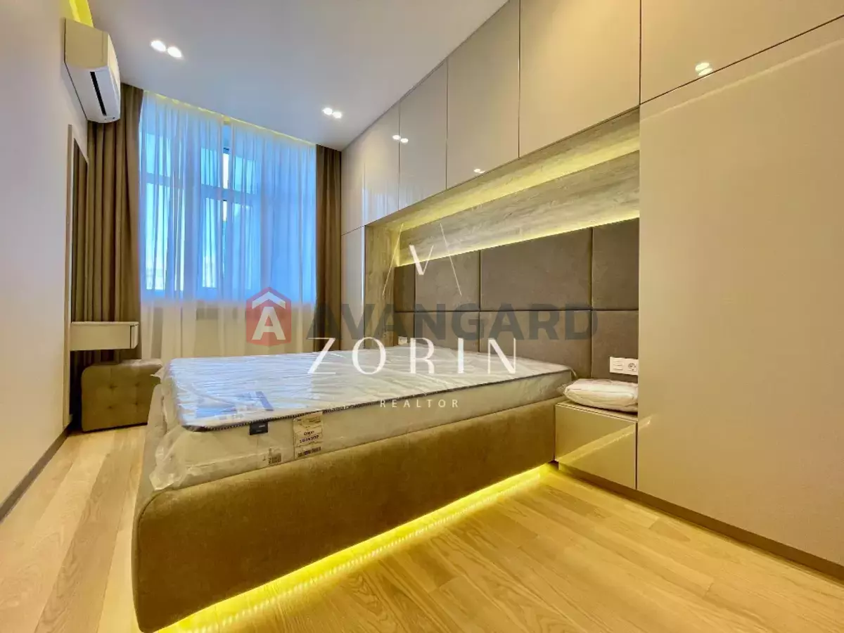 2 ��. ��������, 55/32/14 ��. �., 4/21 ������ ���� 12