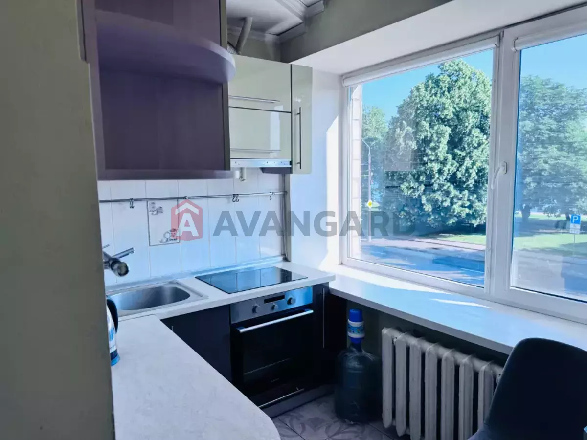 2 ����. ��������, 43/30/7 ��. �., 2/9 ���� ���� 11