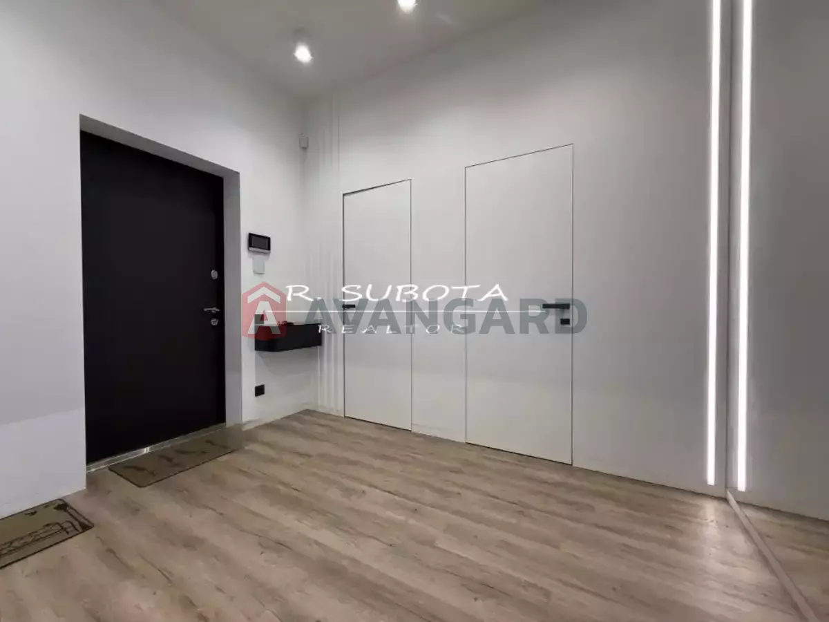 3 ����. ��������, 120/-/- ��. �., 4/6 ���� ���� 11