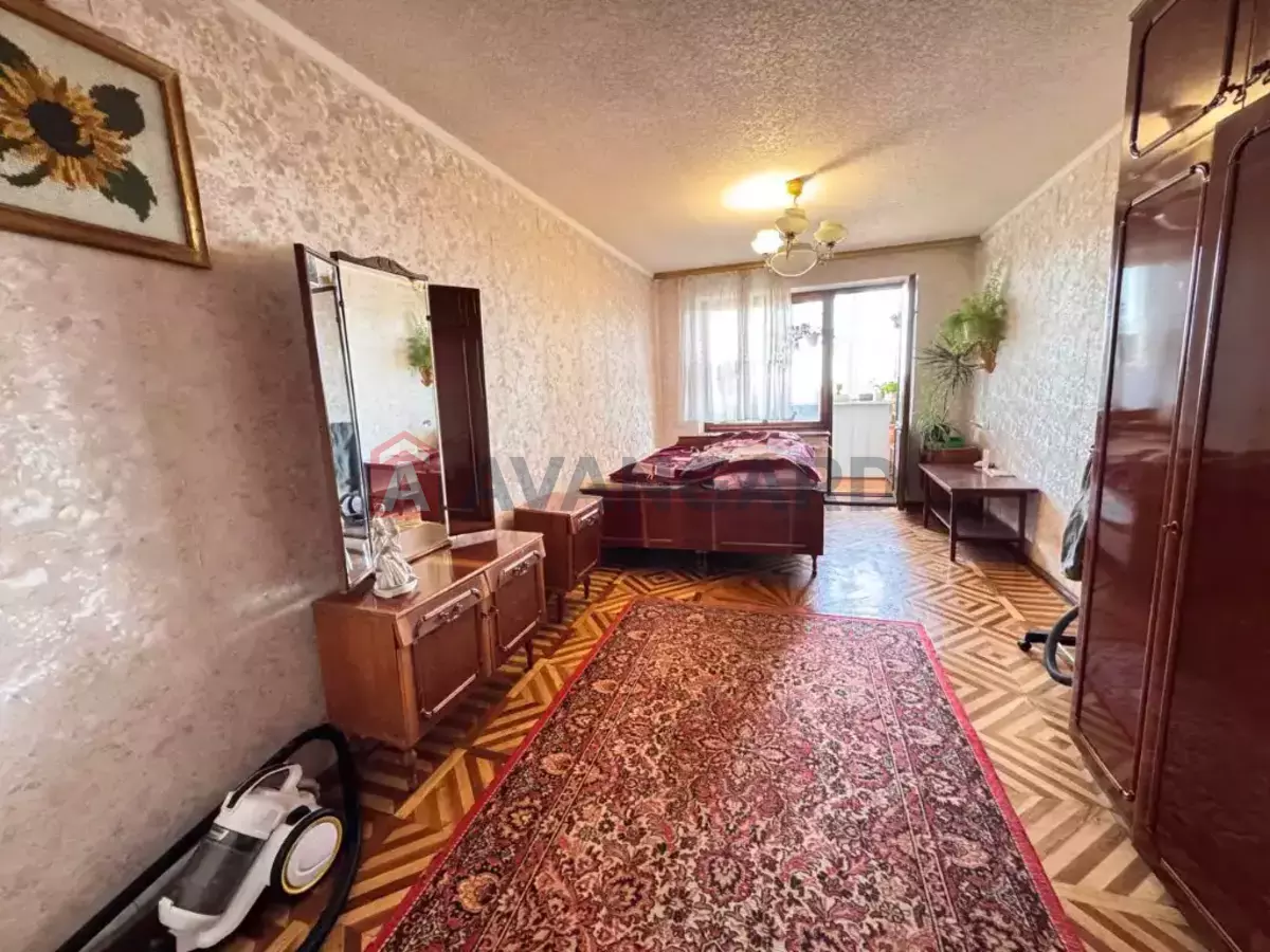 3 ��. ��������, 70/18/10 ��. �., 10/10 ������ ���� 20