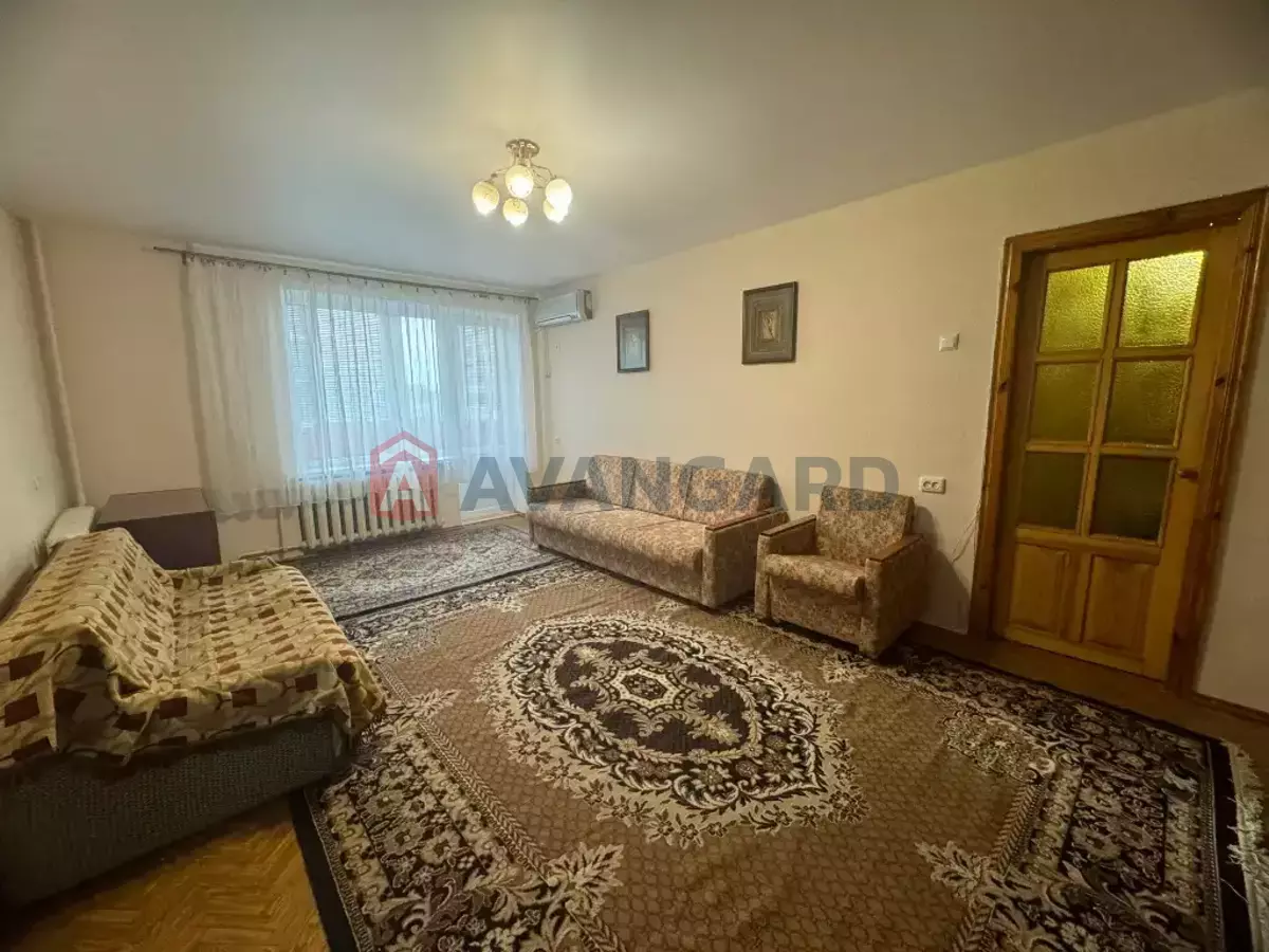 1 . , 40/-/- . ., 8/9   11